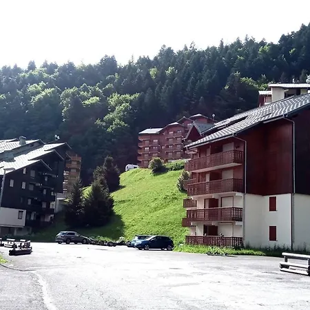 Location 2 Pieces Proche Telecabine, 4 Pers, Parking - Fr-1-573-67 Apartment